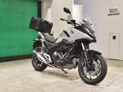 Honda NC750X DCT 2025
