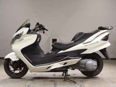 Suzuki Skywave 250S