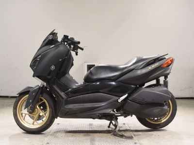 Yamaha XMAX 250