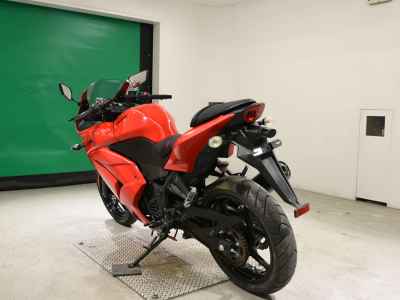 Kawasaki Ninja 250R 2012