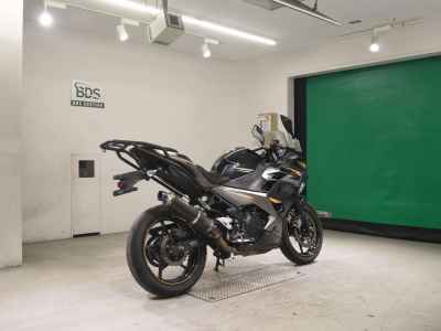 Kawasaki Ninja 400 2021