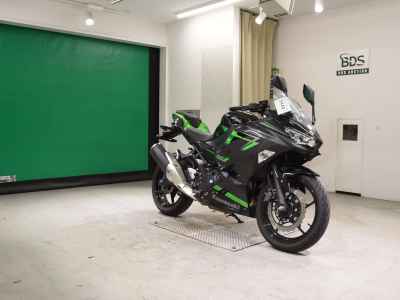 Kawasaki Ninja 400 2023