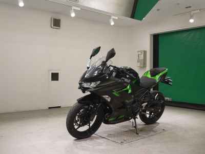 Kawasaki Ninja 400 2023