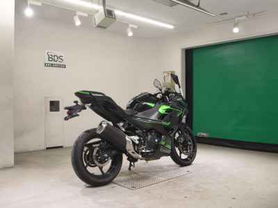 Kawasaki Ninja 400 2023