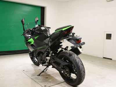 Kawasaki Ninja 400 2023