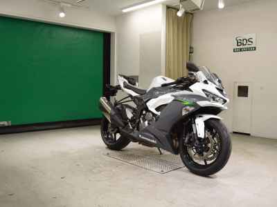 Kawasaki Ninja ZX-6R 2021