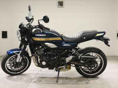 Kawasaki Z900RS 2022