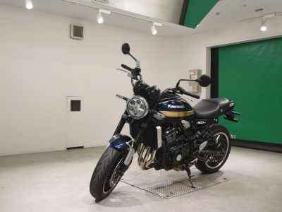 Kawasaki Z900RS 2022