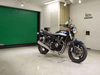 Kawasaki Zephyr 400 2006