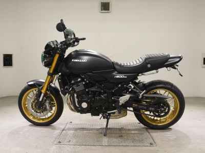 Kawasaki Z900RS SE 2025