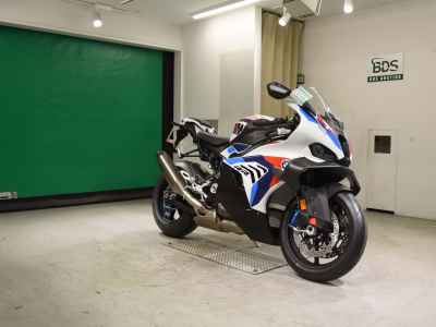 BMW M1000RR 2026