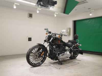 Harley-Davidson Breakout FXBR1920 2024