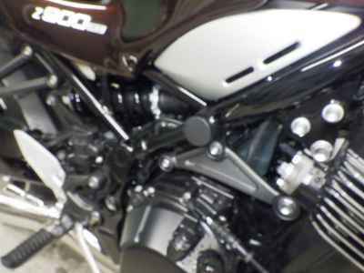 Kawasaki Z900RS 2025