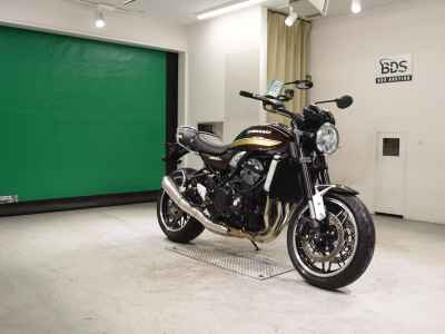 Kawasaki Z900RS 2025