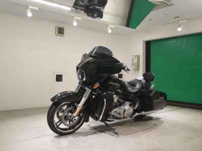 Harley-Davidson Street Glide FLHXS1690 2015
