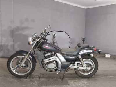 Kawasaki Eliminator 250SE