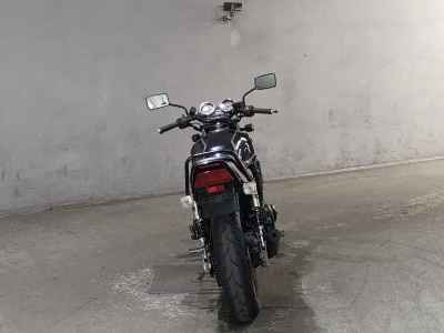 Kawasaki ZRX400 2006