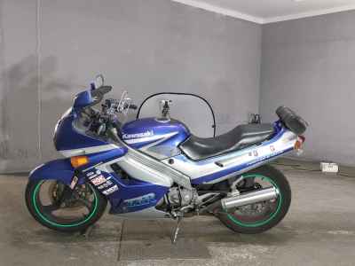Kawasaki ZZR250