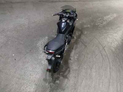 Kawasaki Ninja 400R 2011