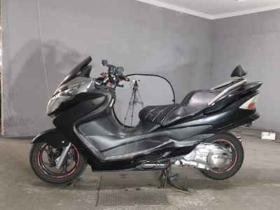 Suzuki Skywave 250M