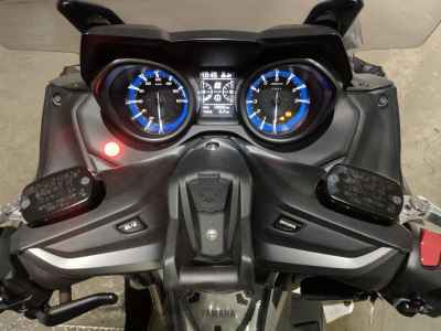 Yamaha TMAX 560 2021