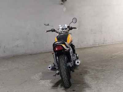 Kawasaki Zephyr 750 2005