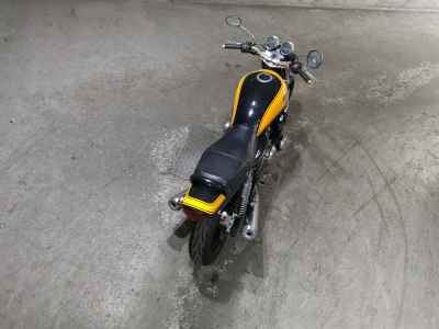 Kawasaki Zephyr 750 2005