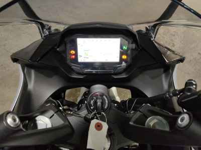 Kawasaki Ninja 7 Hybrid 2025