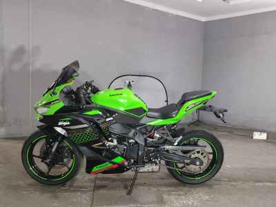 Kawasaki Ninja ZX-25R KRT Edition 2021