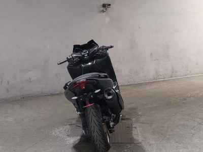 Yamaha TMAX 560 2021