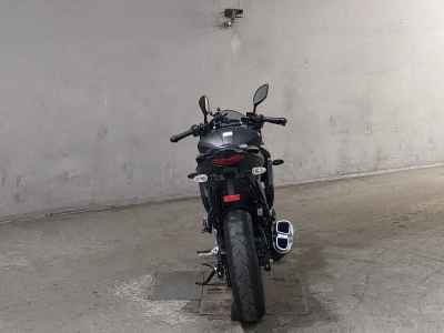 Suzuki Gixxer 250SF