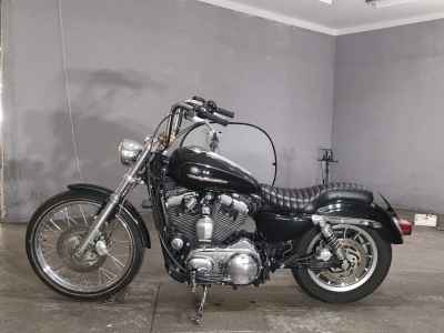 Harley-Davidson Sportster Custom XL1200C 2006