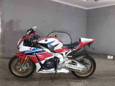 Honda CBR1000RR SP 2014