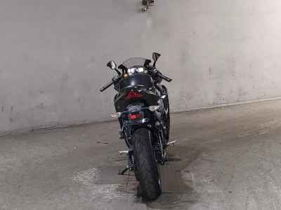 Kawasaki Ninja ZX-25R 2022