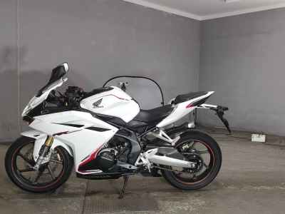 Honda CBR250RR 2019