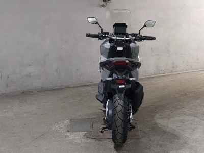 Honda X-Adv 750 2026