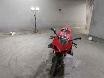 Ducati Panigale V4S 2021