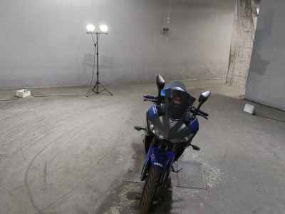 Yamaha YZF-R25 2016