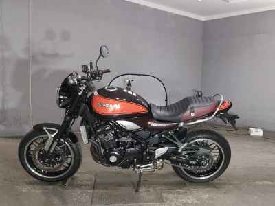 Kawasaki Z900RS 2018