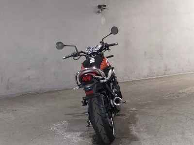 Kawasaki Z900RS 2018