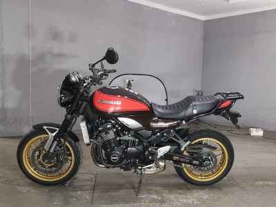 Kawasaki Z900RS 2022