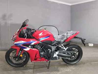 Honda CBR650F 2025
