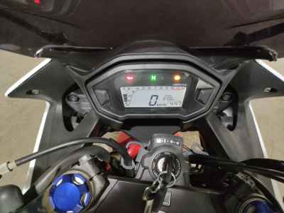 Honda CBR400R 2014