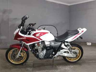 Honda CB1300 Super Boldor 2005
