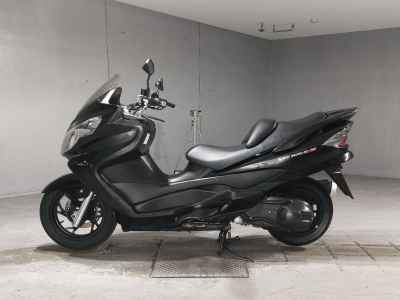 Suzuki Skywave 250M