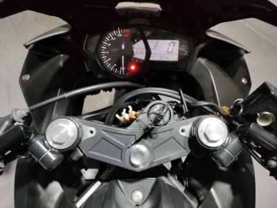 Yamaha YZF-R25