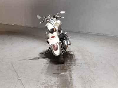 Yamaha XVS400 Drag Star