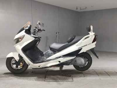 Suzuki Skywave 250S
