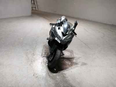 Kawasaki Ninja ZX-4R SE 2025