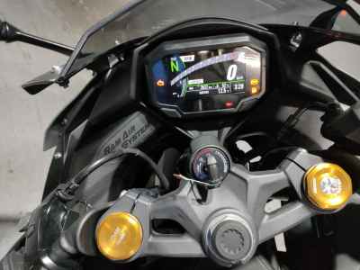 Kawasaki Ninja ZX-4R SE 2025